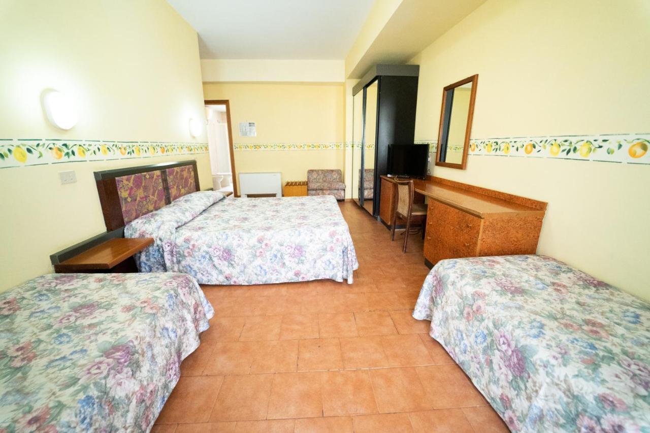 Hotel San Pietro Letojanni